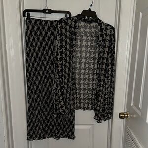 Karen Kane Black and White Houndstooth Skirt Set